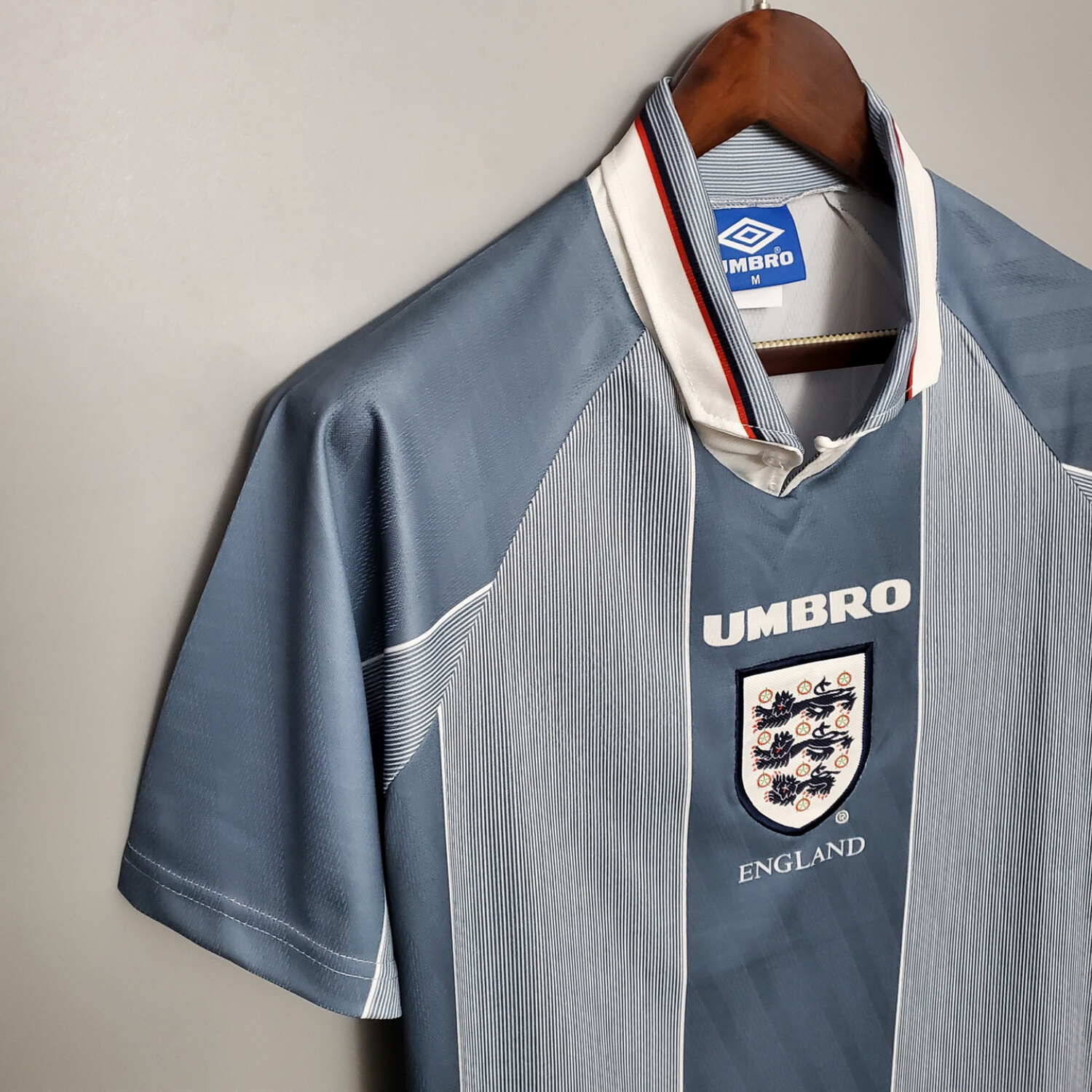 Camiseta de visitante de Inglaterra 1996