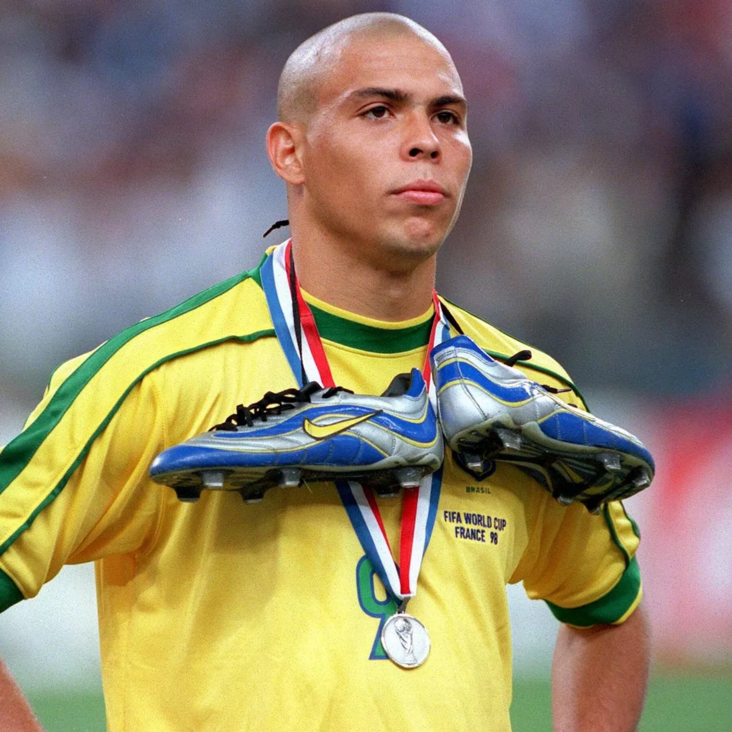 Camiseta de local de Brasil 1998