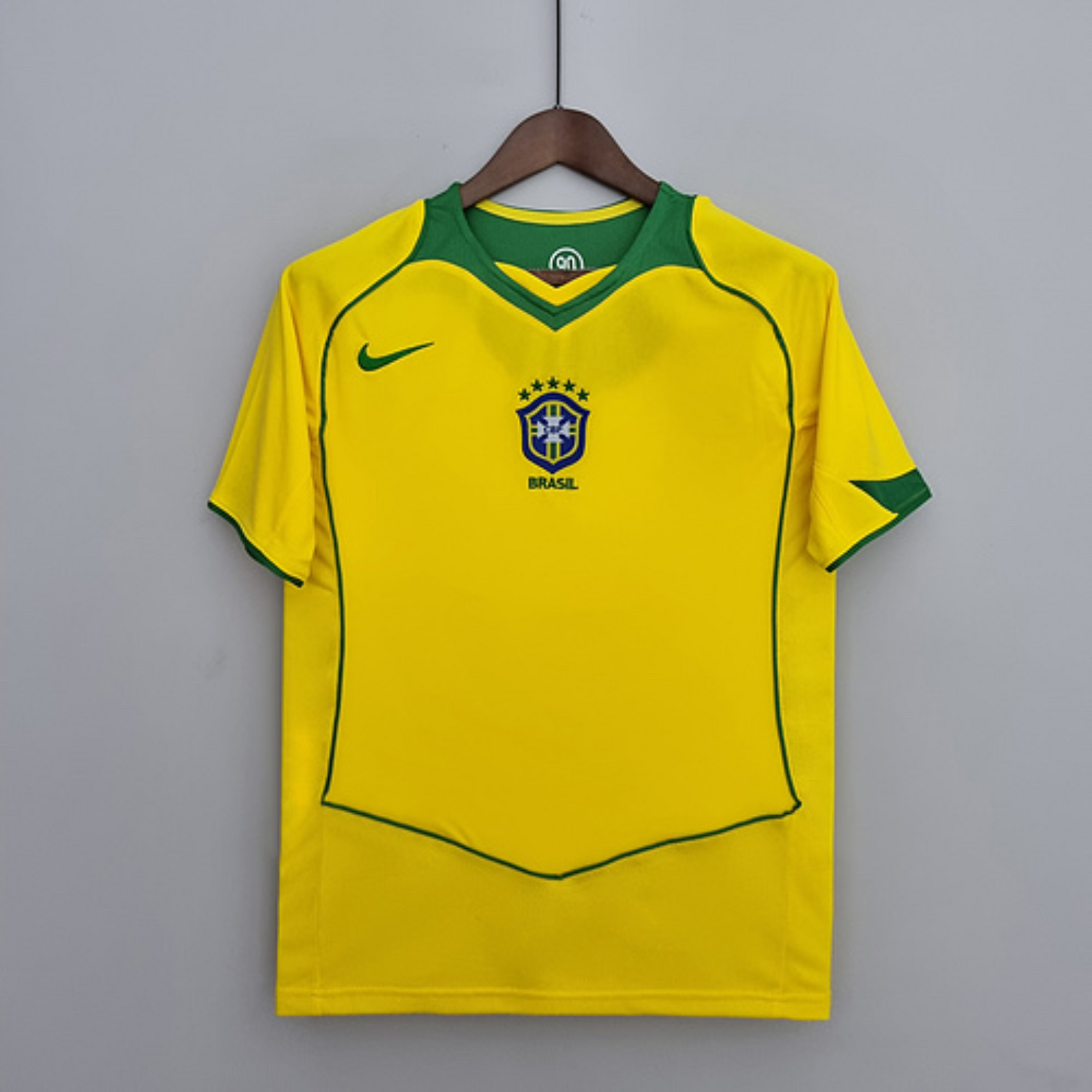 Camiseta de local de Brasil 2004